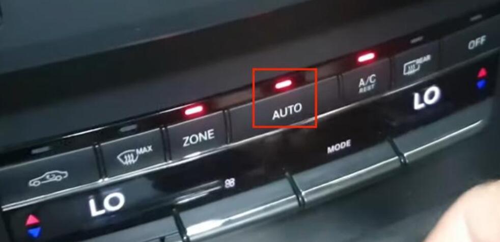 How-to-change-climate-control-mode-on-Mercedes-6
